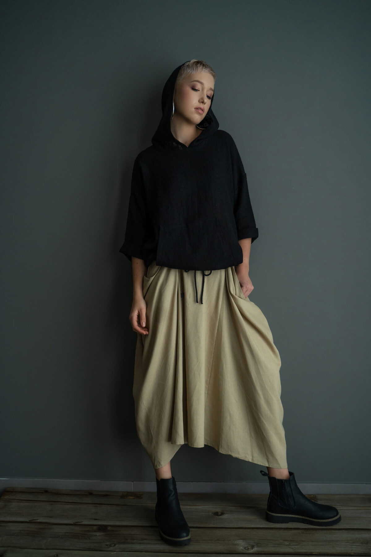 Bluza Temple • Len — Czarny — zdjęcie 4 z 4